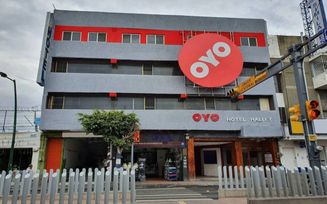Oyo Hotel Halley
