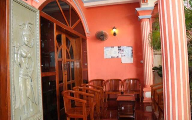 Ponloue Angkor Siem Reap Villa