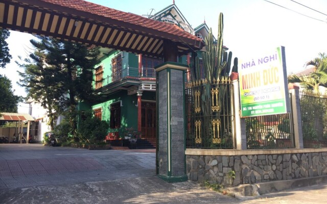 OYO 977 Minh Duc Guest House