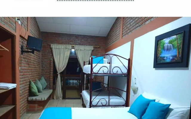Suite Hotel Romanos