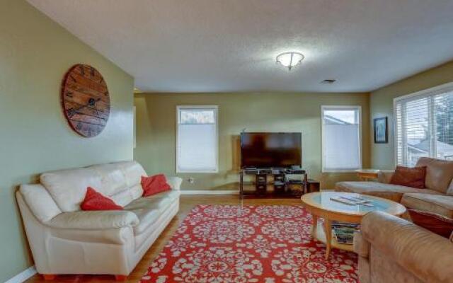 Northern Lts-Mt Vw-Ac-3br/2.5b