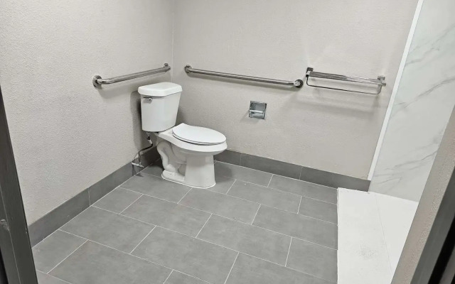 SureStay by Best Western Victoria