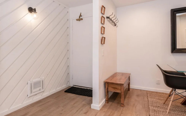 Crestview 49 - Two Bedroom Condo