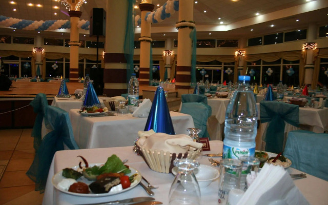 Nysa Hotel