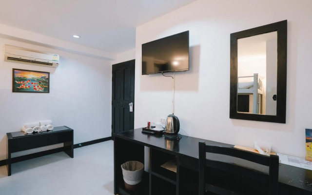 Noble House Patong