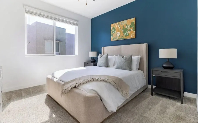 Landing Apartments Glendale