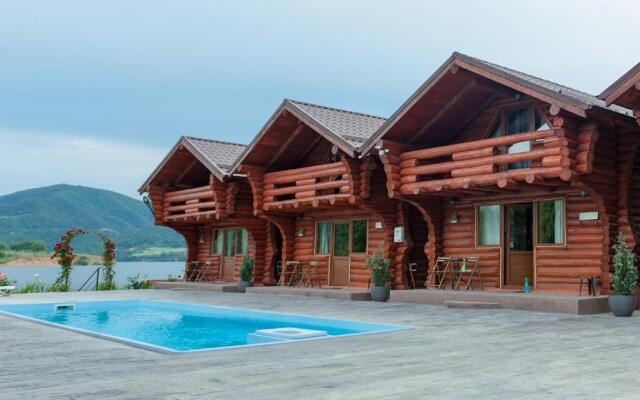 Villa Frans și Căbănuțe