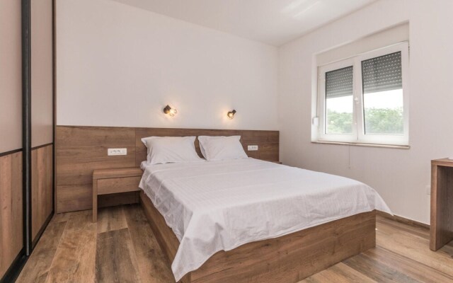 Stunning Apartment in Turanj With Wifi and 2 Bedrooms