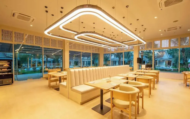 Lalynn Resort & Villas