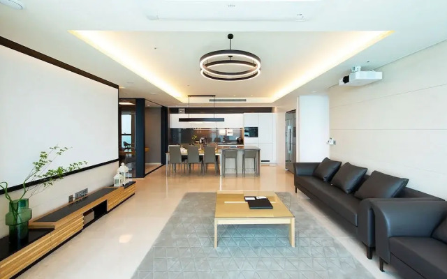 LCT Residence