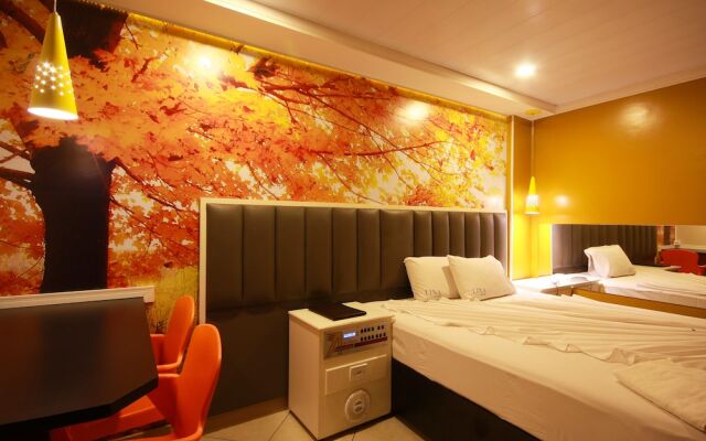 Adrenalina Hotel - Adults Only