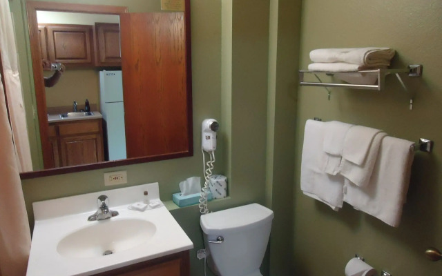 Town House Extended Stay Hotel Downtown