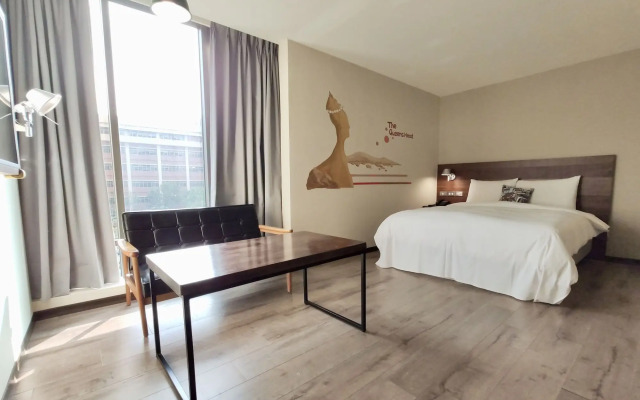 Just Live Inn Keelung