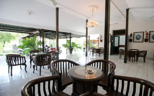 Hotel Indrakila