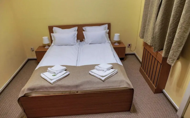 Bucharest Downtown Inn