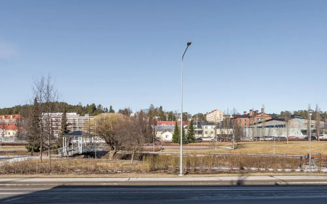 Homelike 1BR Apt. with Sauna & Parking