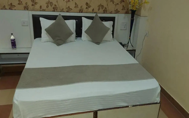 Hotel Heera Palace