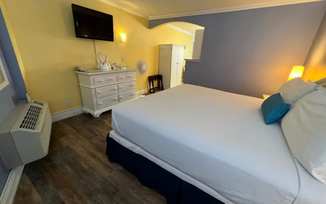 Pelican Pointe Clearwater Beach Hotel
