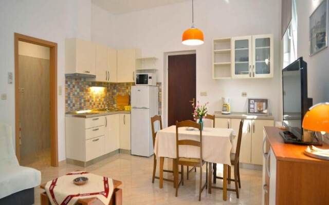 Apartments Divna