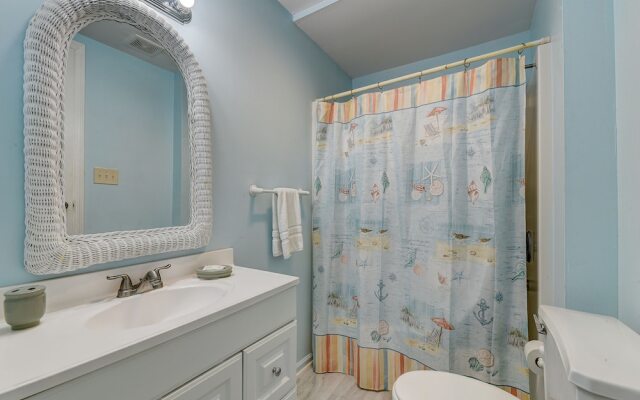 The Cali House by Vtrips