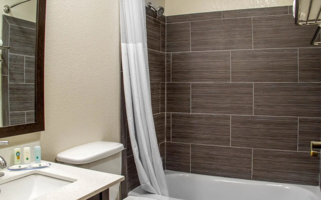 Quality Inn & Suites Maggie Valley - Cherokee Area