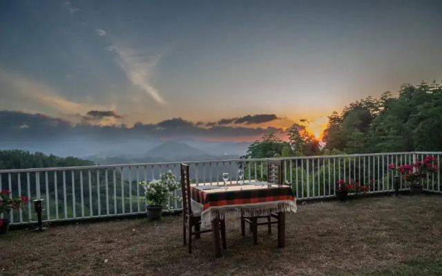 Sky Lodge