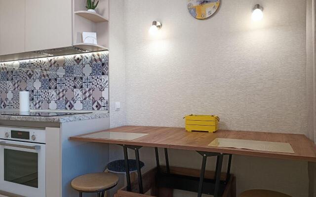 EasyRent on Dybenko street 27A