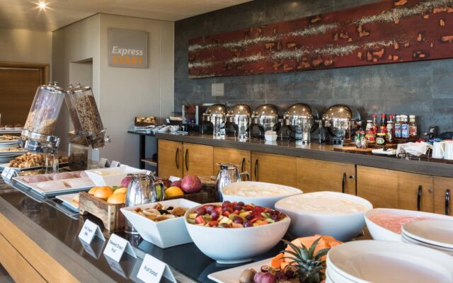 Holiday Inn Express Sandton Woodmead by IHG