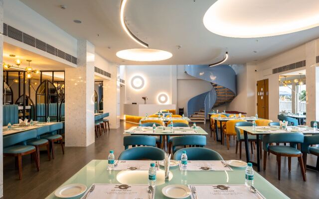 Clubway Grand - A Boutique Hotel