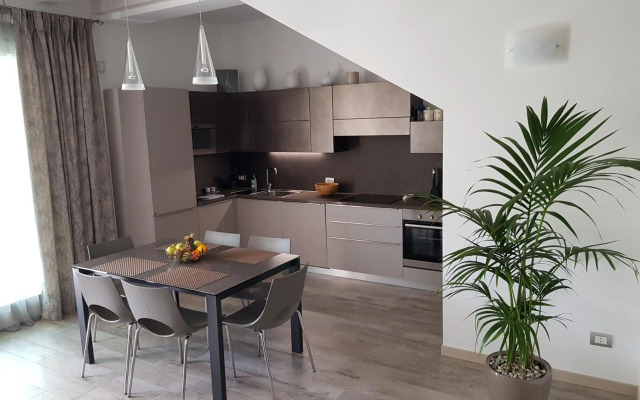 Luxury Apartments Beauty Gardens