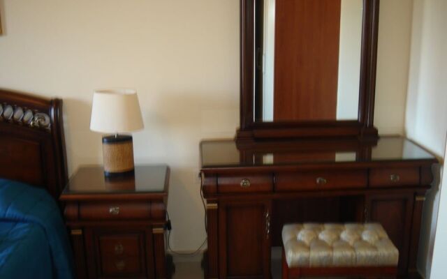 Perdika Suites