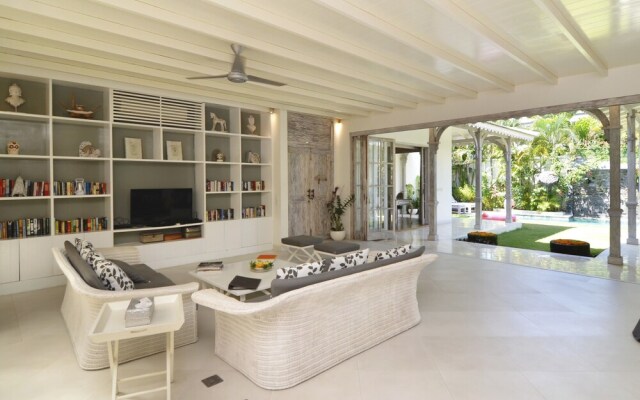 Casa Cinta 2