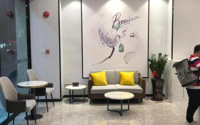 7Days Premium Zhongshan Tanzhou Town Market Central Branch