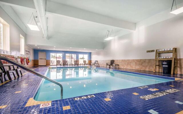 Comfort Inn & Suites