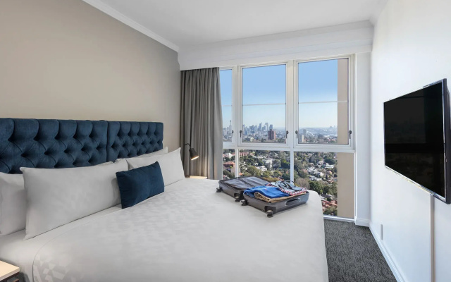 Meriton Suites Bondi Junction