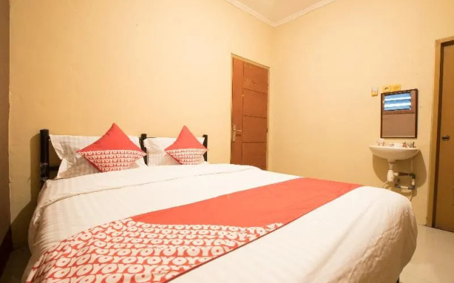 OYO 298 Gemilang Guesthouse