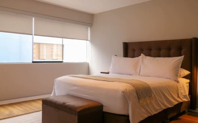 w Elegant 1BR in San Isidro