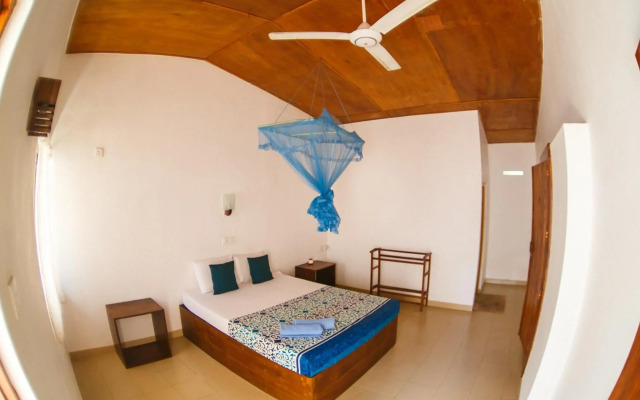 Hostel First Mirissa