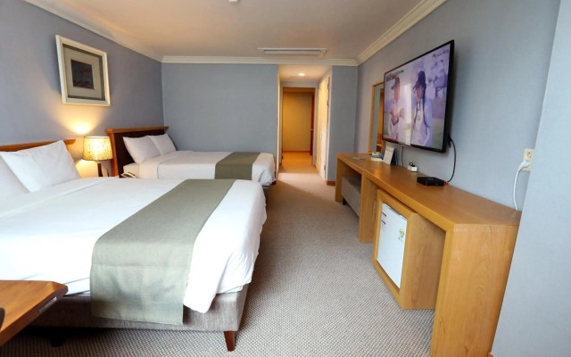 Prime Tourist Hotel