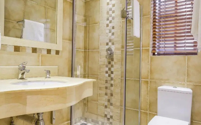 The Cycad Lodge & Chalets