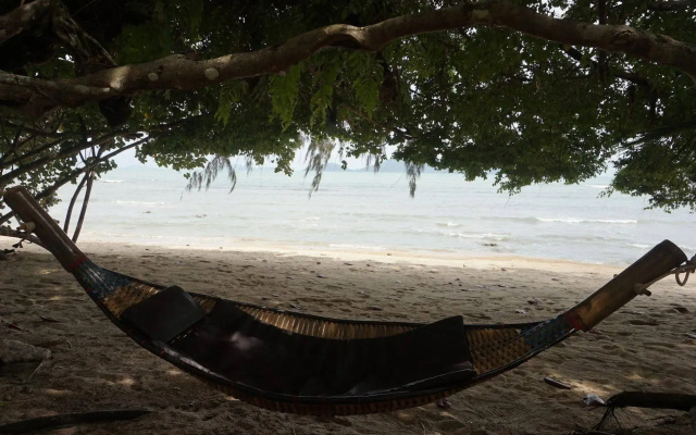 The Tropical Beach Resort