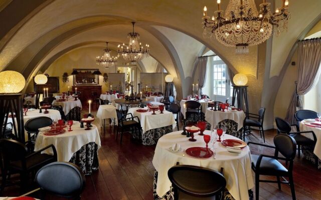 Chateau De Germigney