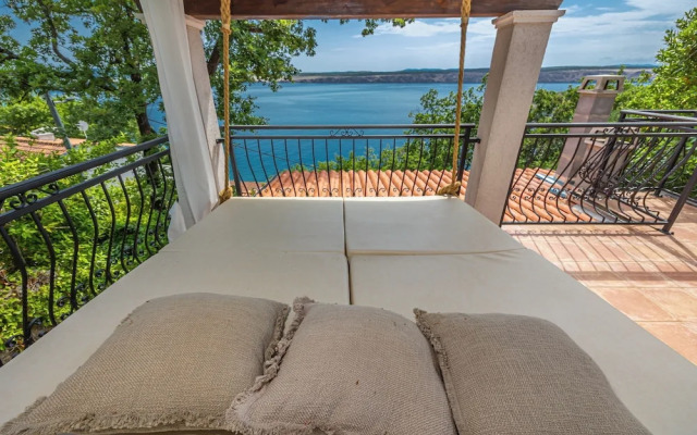 Villa Cikas Palmhouse