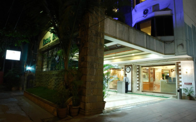 Hotel Regal Enclave