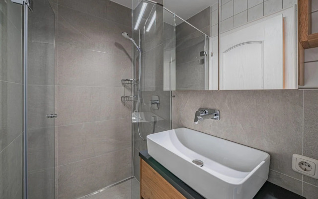 Apartment in Brixental Near Hiking Trails