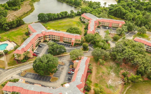 Parc Corniche Condominium Suite Hotel