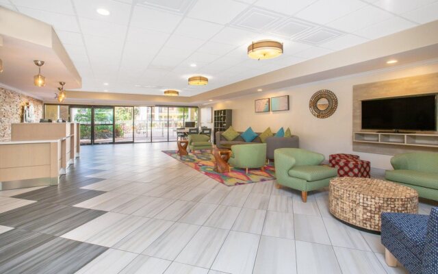 Holiday Inn & Suites Boca Raton - North by IHG