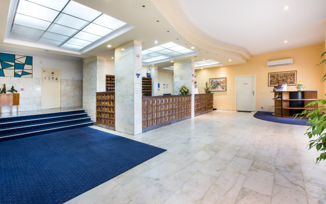 Adriatic Hotel