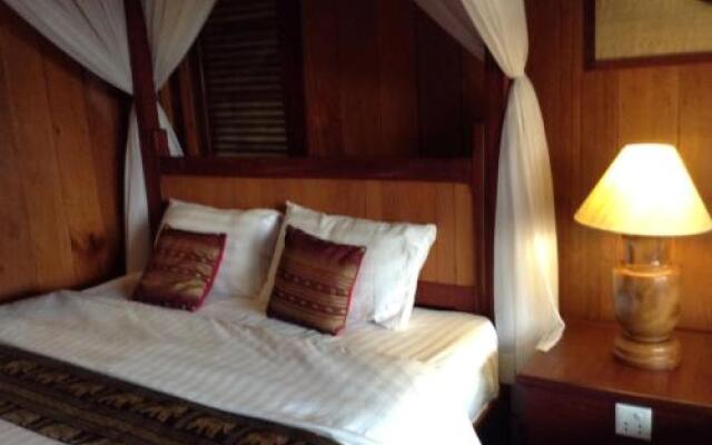 Ratanak Resort