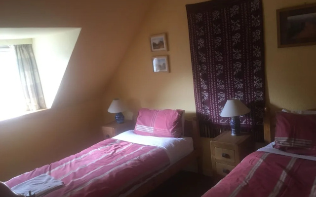 Annex Apartment in Quiet, Highland Village